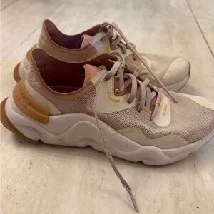 Sorel Women's Sneakers in Cream and Tan